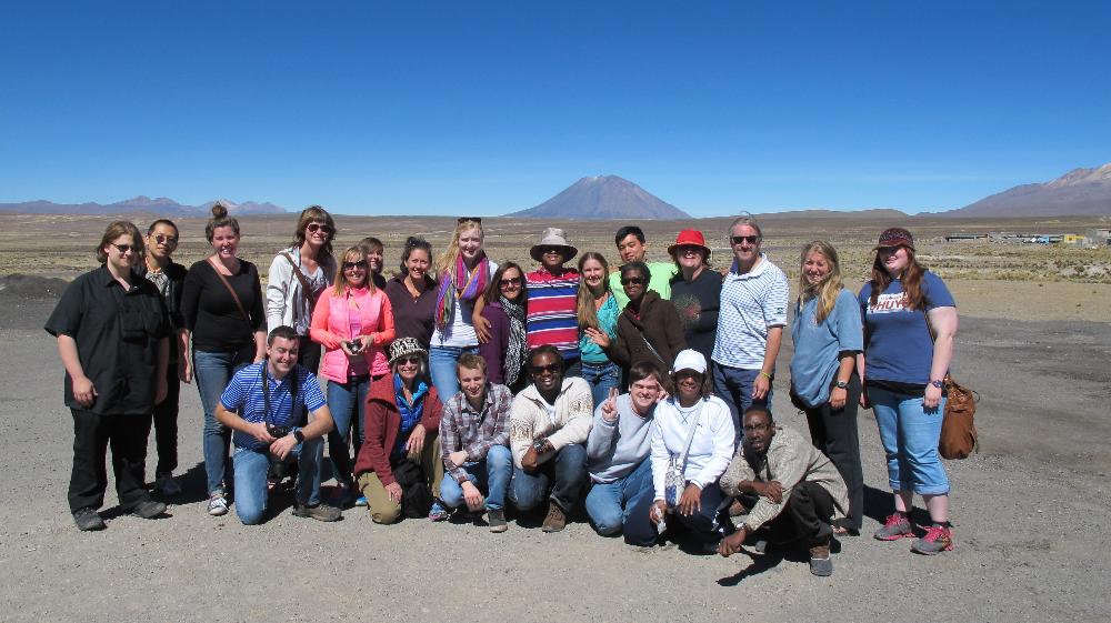 Group of TnCIS students